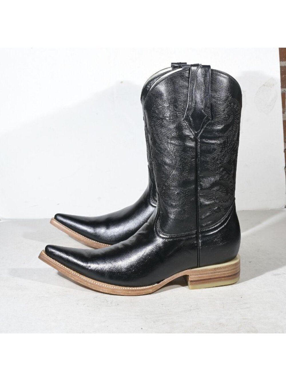 Vintage Black Leather Western Cowboy Boots Deadstock New in Box Men's 8.5 Women' - Picture 2 of 7